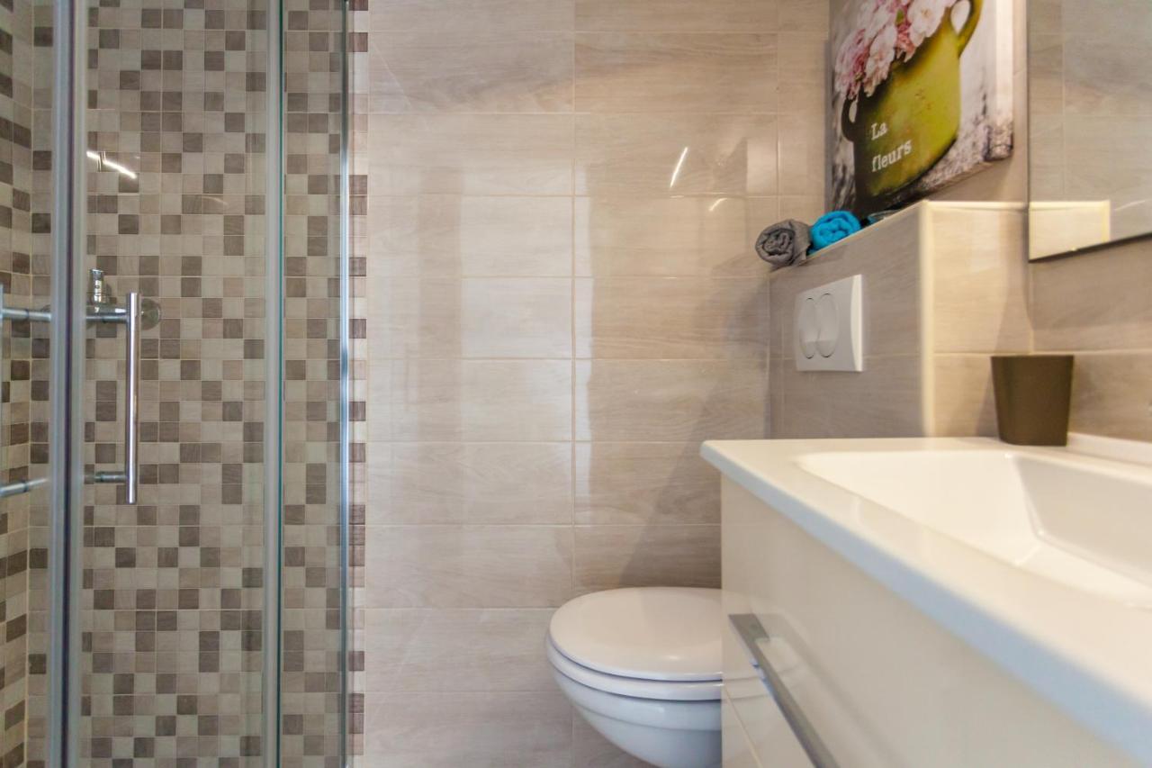 אומיסאליי Apartments Didi מראה חיצוני תמונה